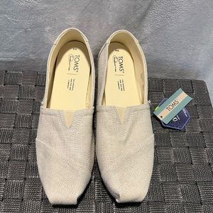 TOMS size 9 cream glitter
